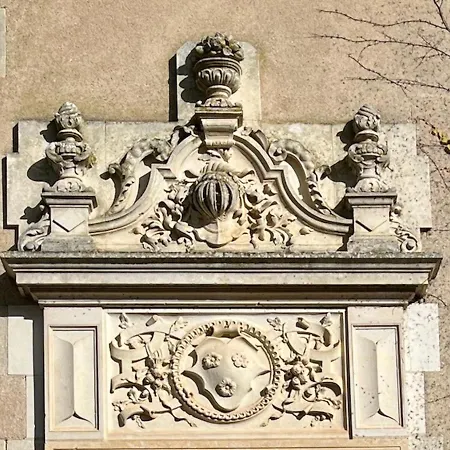 Chateau La Chevalerie - 24h Du Mans Bed & Breakfast 3*