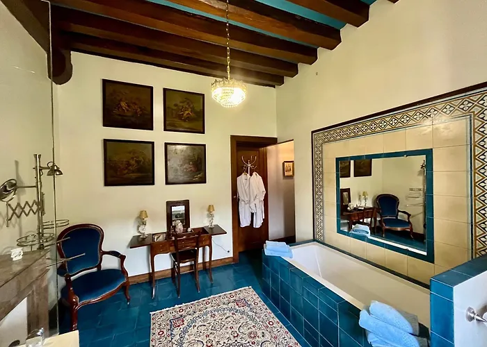 Couette-café Château La Chevalerie - 24h Du Mans