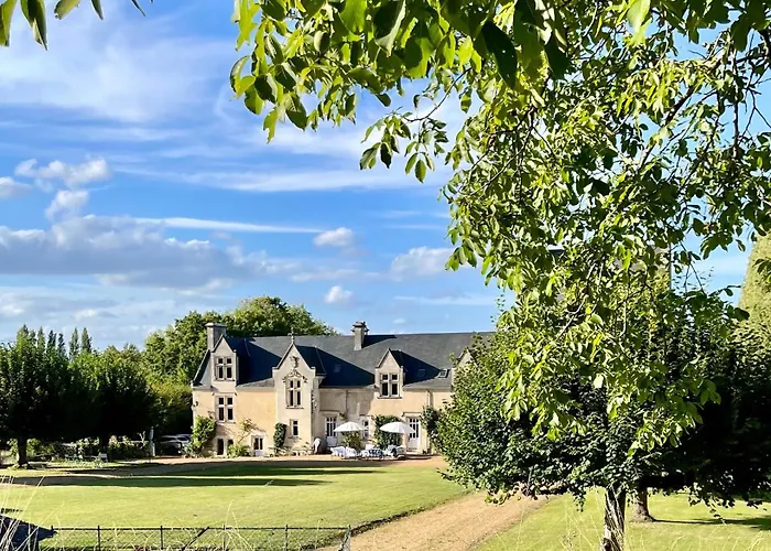 Château La Chevalerie - 24h Du Mans Couette-café Parigné-le-Pôlin